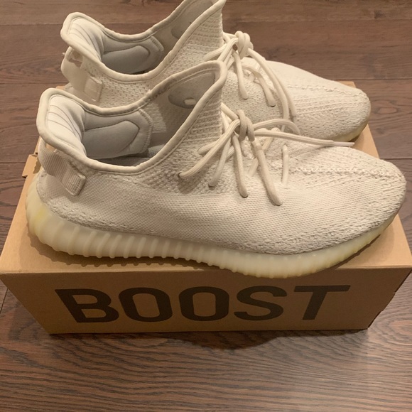 Yeezy Boost 350 V2 ‘Cream White/ Triple White’ - Picture 6 of 7
